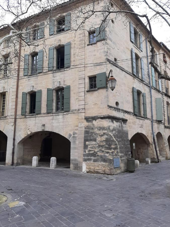 Une Chambre A Uzès Exterior foto