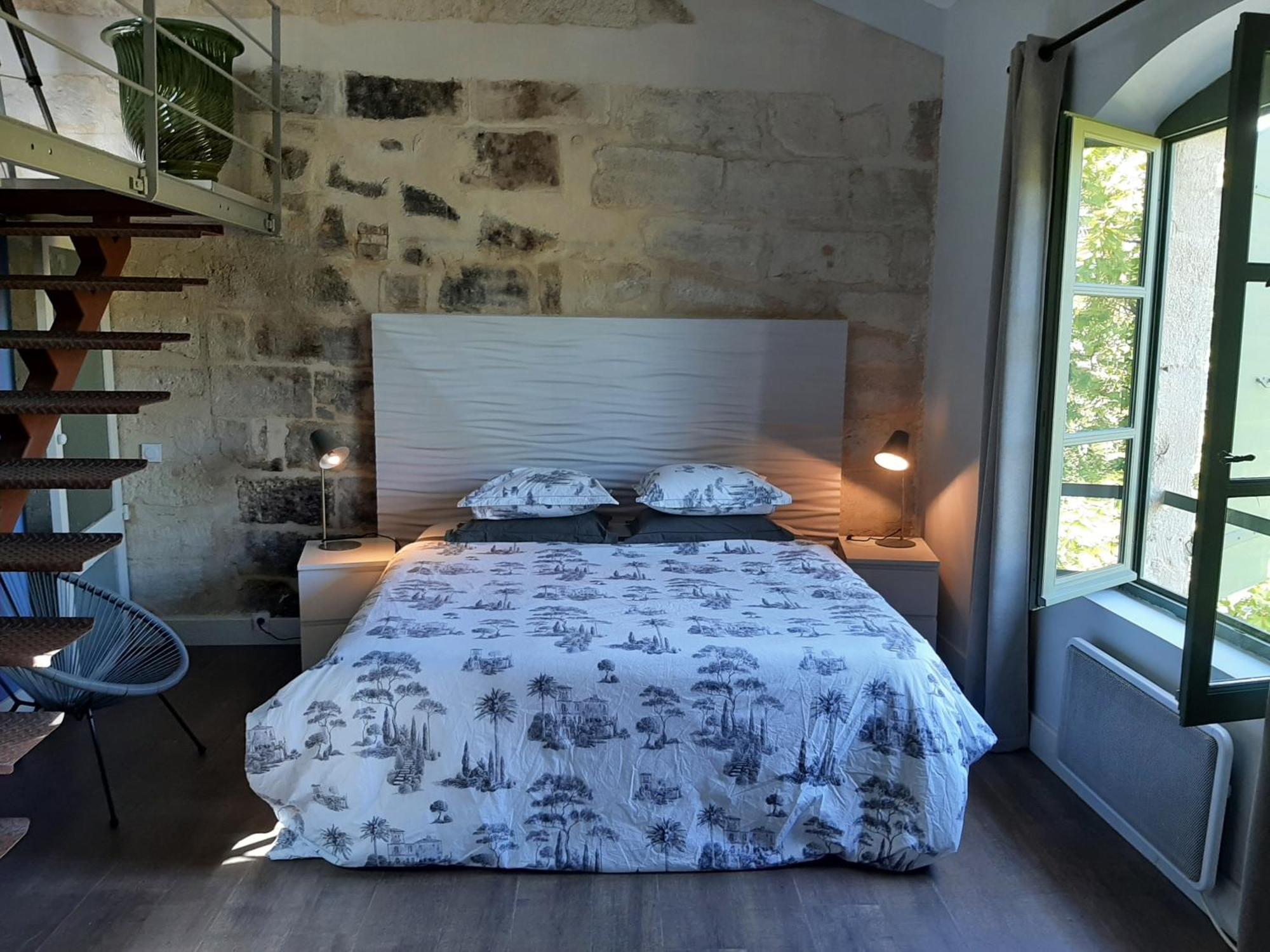 Une Chambre A Uzès Exterior foto